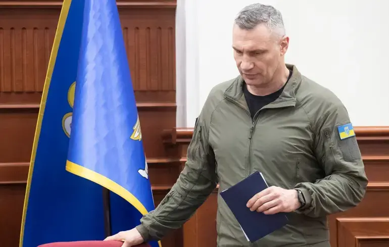 Казус недовіри: кого насправді боїться Кличко — Банкову чи ЄС?