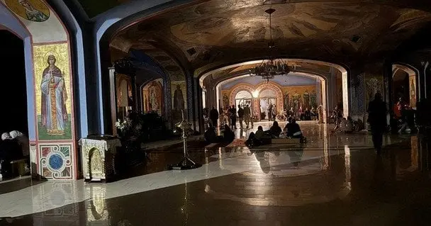 У Луцьку під час обстрілу людей із домашніми тваринами не пускали в укриття храму: реакція священника