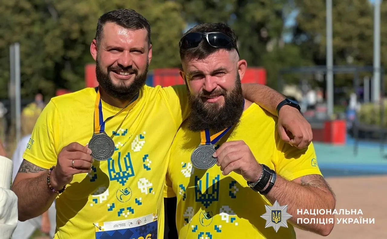 Ветерани поліції долучилися до «Забігу у вишиванках» у Києві