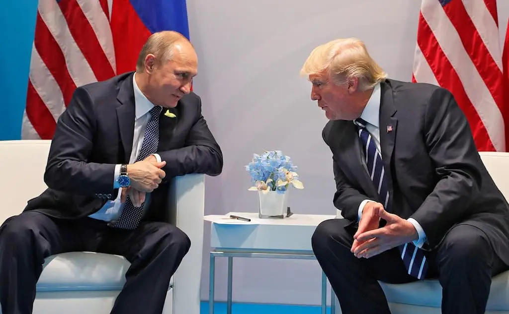 Останні новини війни в Україні: зустріч Трампа і Путіна та удари по