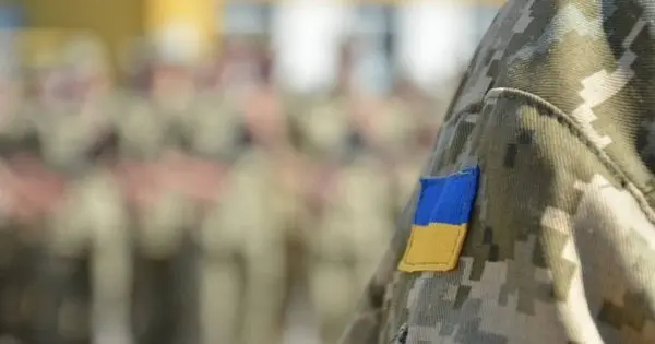 Військовий чи воєнний: яка різниця між цими словами і коли їх правильно вживати