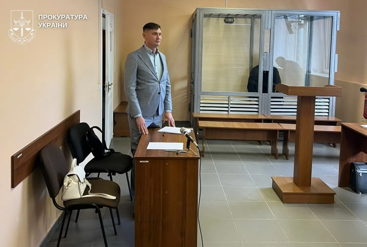 За повторне ґвалтування 10-річної дитини на Вінниччині взяли під варту чоловіка