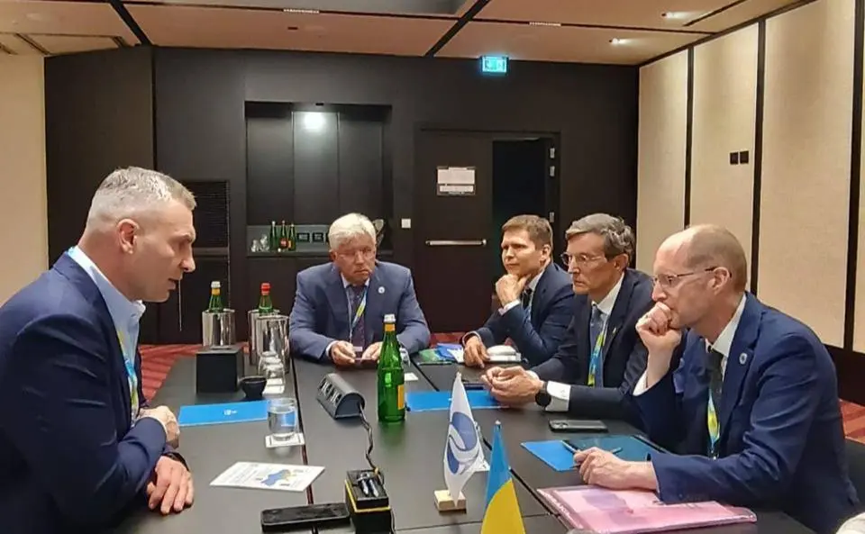 Кличко у Римі презентував угоду для модернізації метро столиці
