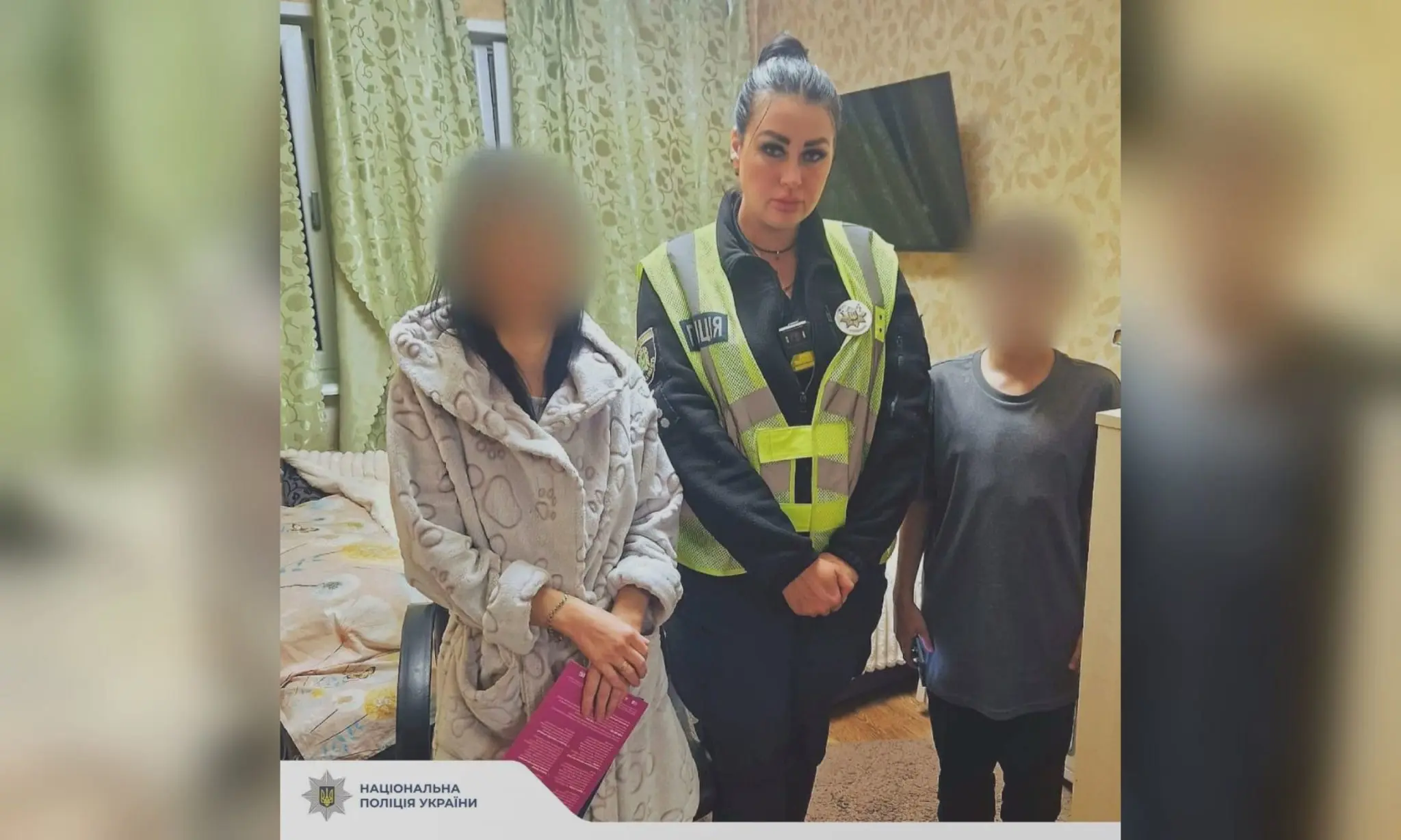 П’яний чоловік погрожував розправою малолітньому пасинку: розбиралися копи