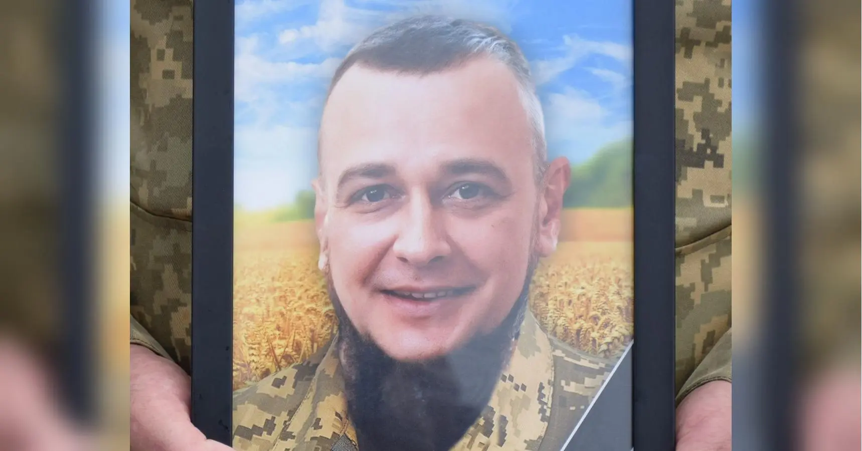 Заповів, щоб поховали у селі, де пройшло дитинство: на Хмельниччині прощалися із сержантом, який загинув у липні на Донеччині