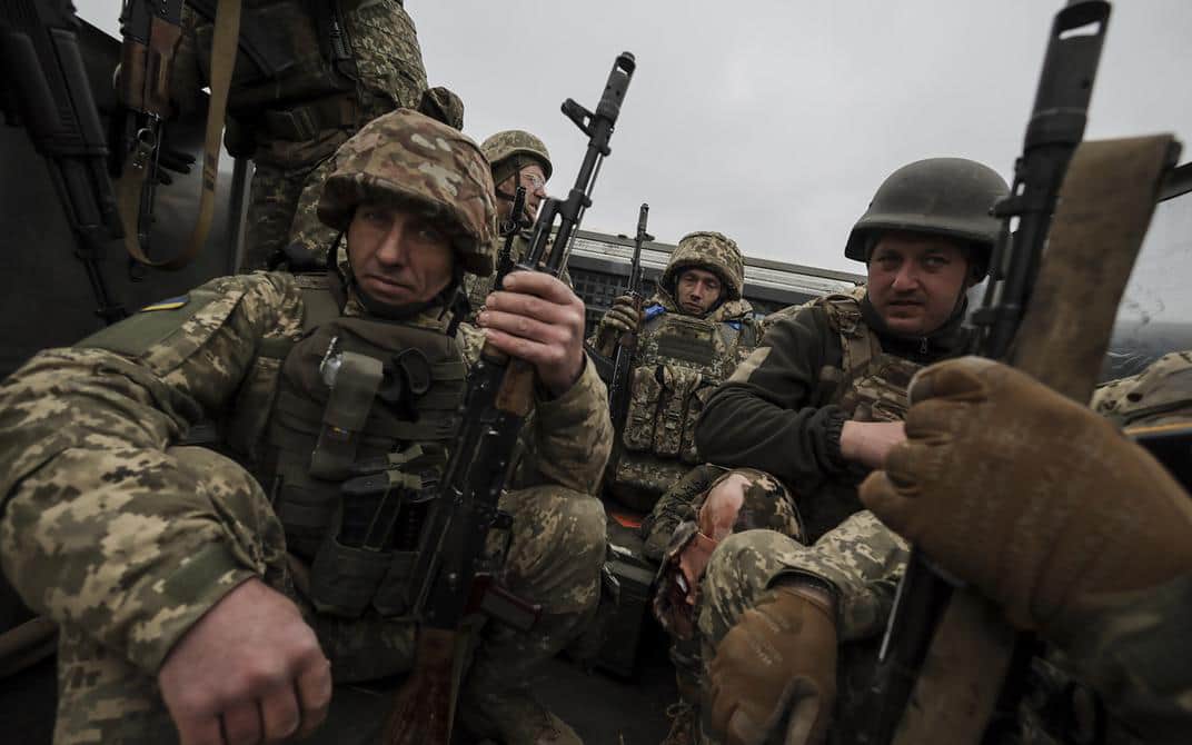 Розвідка Естонії: РФ тисне на всіх напрямках фронту, ЗСУ успішно стримують окупантів