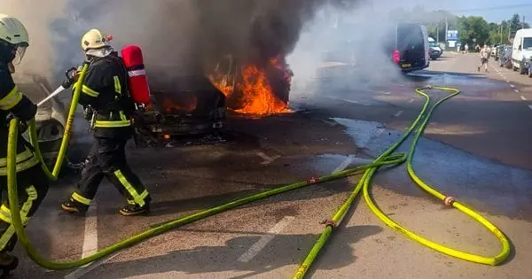 Біля польського кордону на Львівщині згоріли сім автомобілів