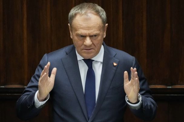 Польща відмовляється від російської нафти: Туск прокоментував рішення