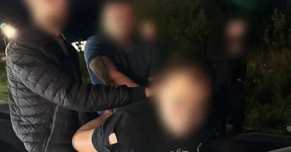 На Львівщині затримали двох переправників, які за 14 тис. доларів водили ухилянтів за кордон