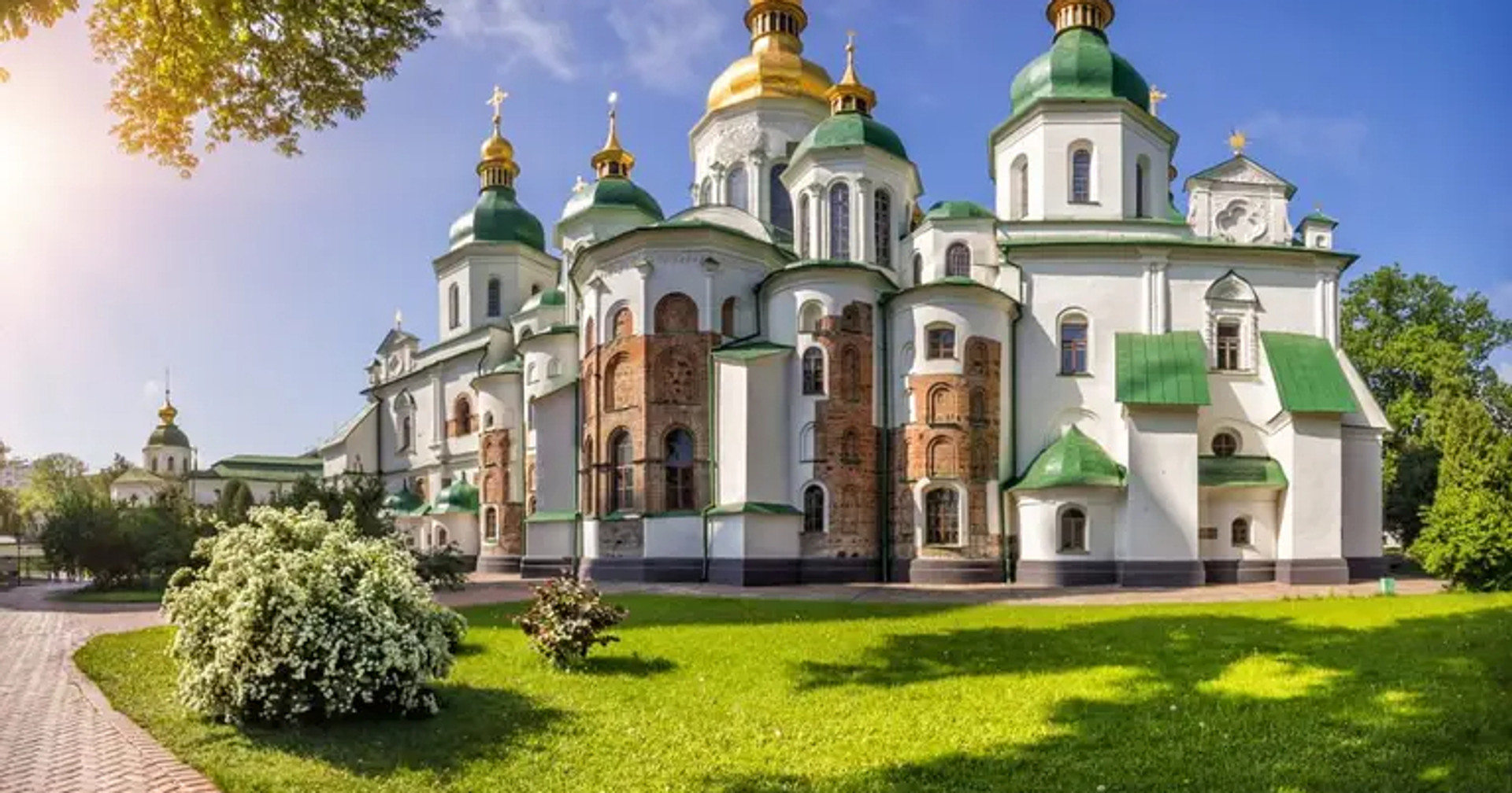 Змішані почуття. Коментар щодо закидів до Софії Київської і Лаврського заповідника