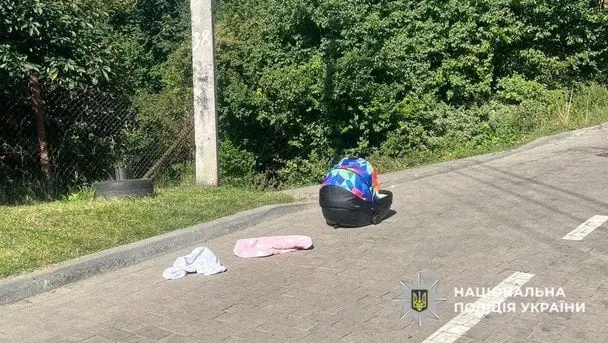 Львів'янин загубив немовля, яке залишив на даху автомобіля: фото