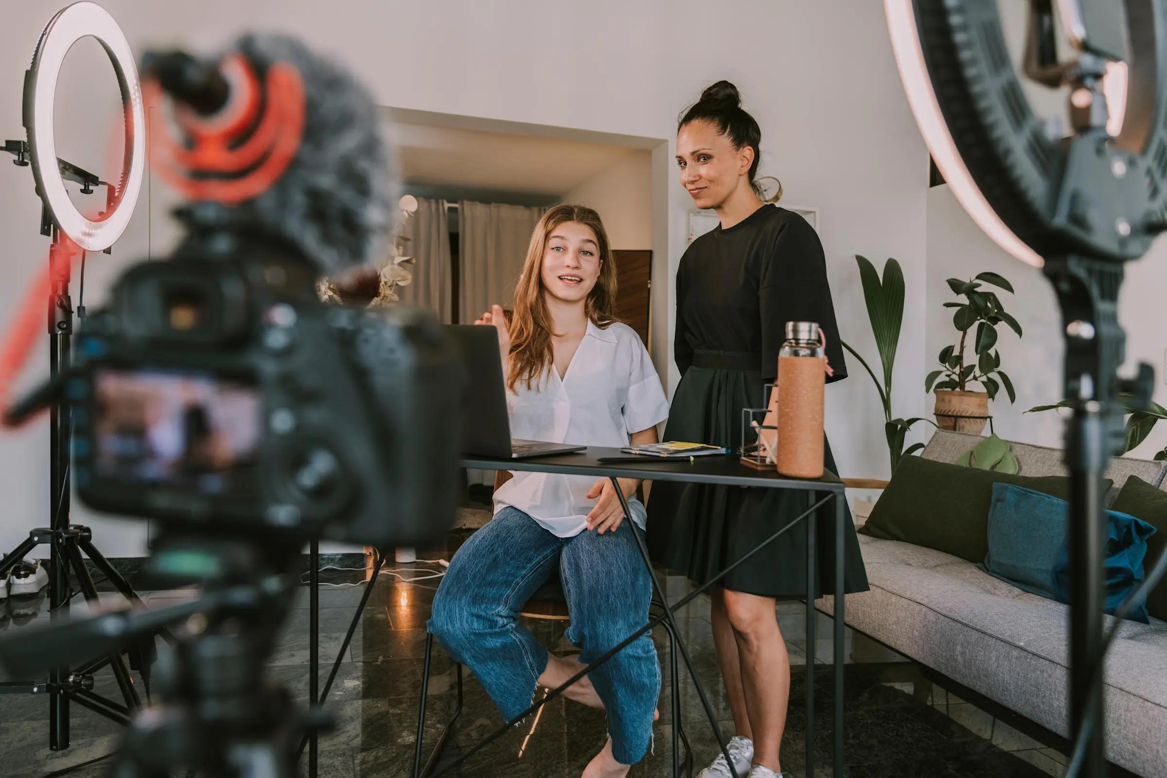 YouTube тестує колаборації в стилі Instagram
