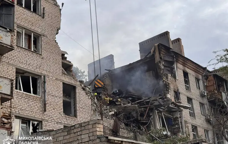 Вночі Україну атакували 367 російських цілей, з них 69 – ракет. Є 22 "прильоти"