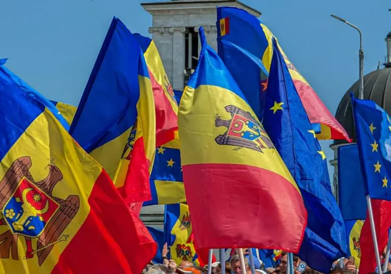 Лише третина жителів Молдови підтримують об’єднання з Румунією