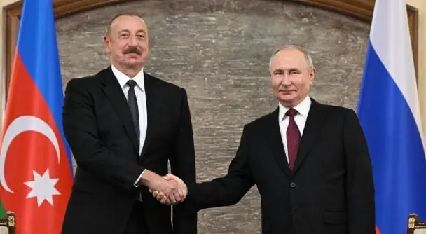 Конфлікт Росії та Азербайджану: з чого все починалось та чому це вигідно Україні