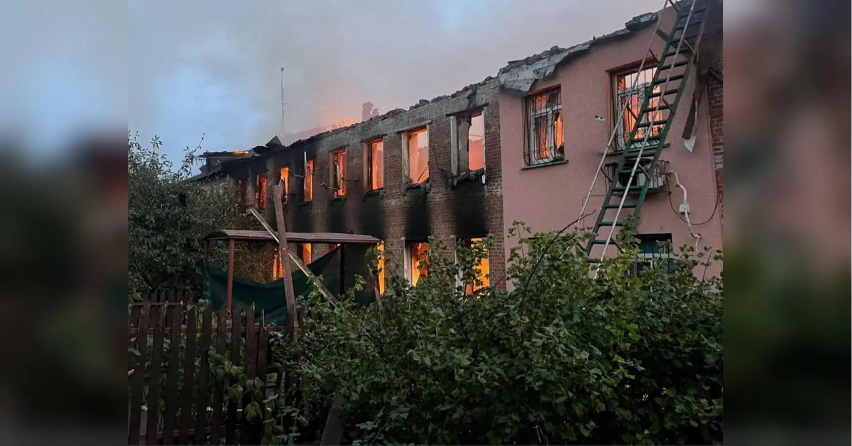Ніч жаху в Україні: загиблі діти, понівечені домівки, тисячі залишилась без світла