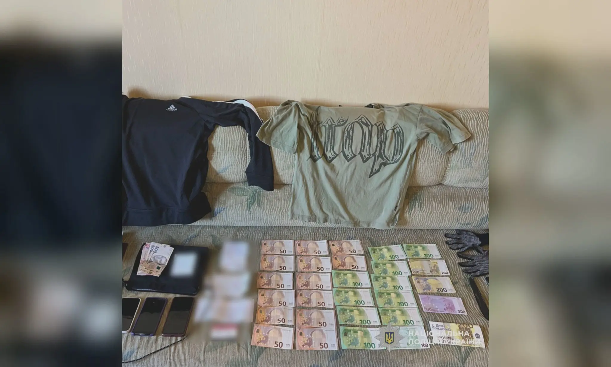 У Дергачах пограбували дім: родичі-фігуранти «засвітились» на камері (фото)