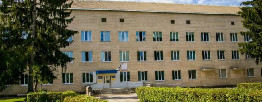 У Володарці за 1,1 млн гривень відремонтують третій поверх поліклініки