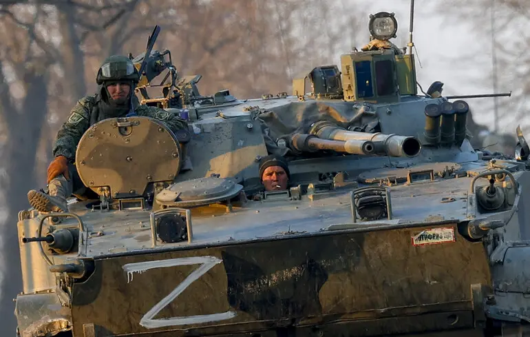 Біля адмінкордону з Дніпропетровщиною росіяни захопили ще одне село і б'ють дронами по логістиці ЗСУ