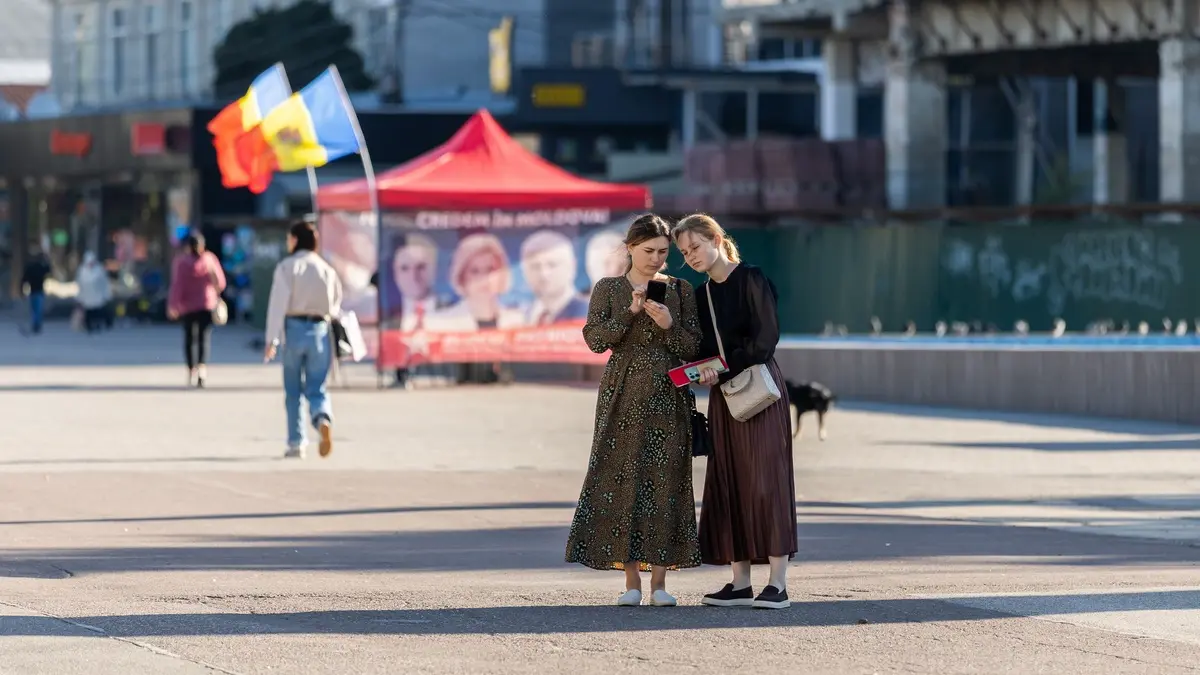 Карточный домик России. Станут ли выборы в Молдове "финальным тестом" – три сценария