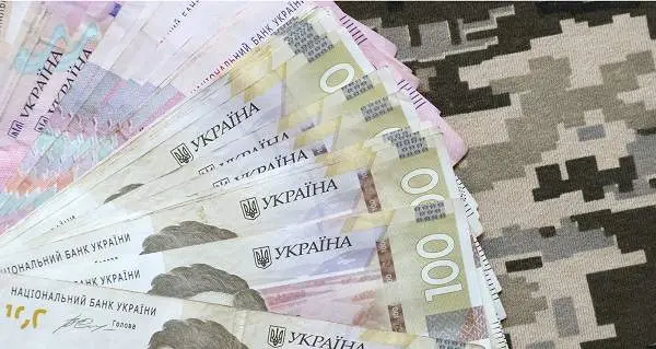 Білоцерківська спецпрокуратура сприяла притягненню екскомандира за неналежний контроль за виплатами “бойових”