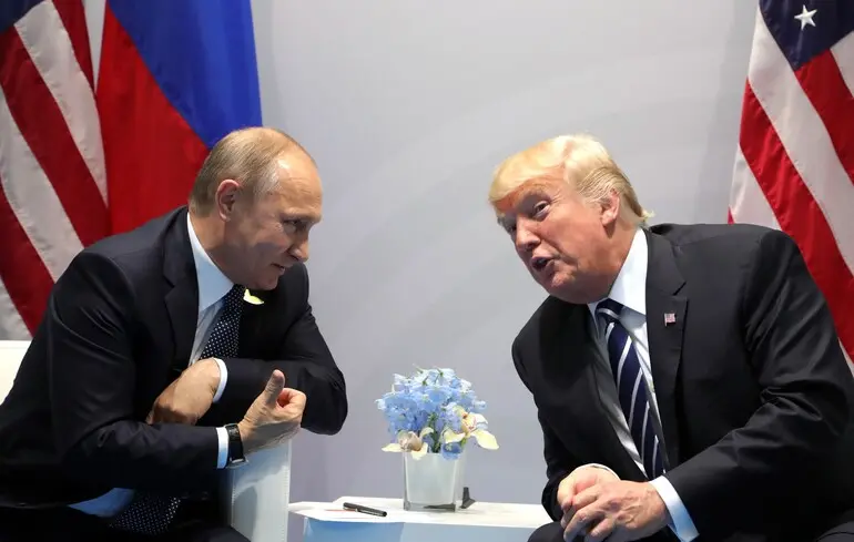 Снисходительность Трампа к Путину поощряет РФ продолжать войну — FT