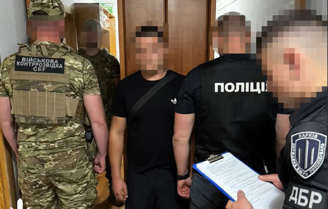 ДБР викрило експравоохоронця, який переправляв ухилянтів за кордон на Вінниччині
