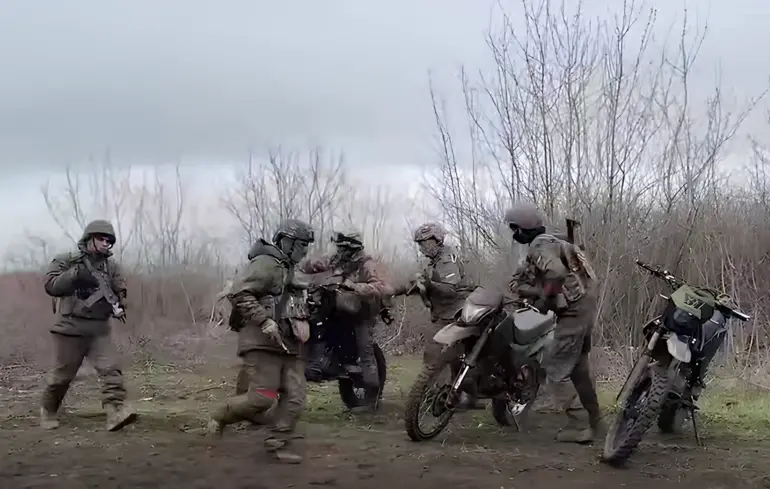 "Фронт движется": военный предупредил, что мотоатаки РФ стали эффективными