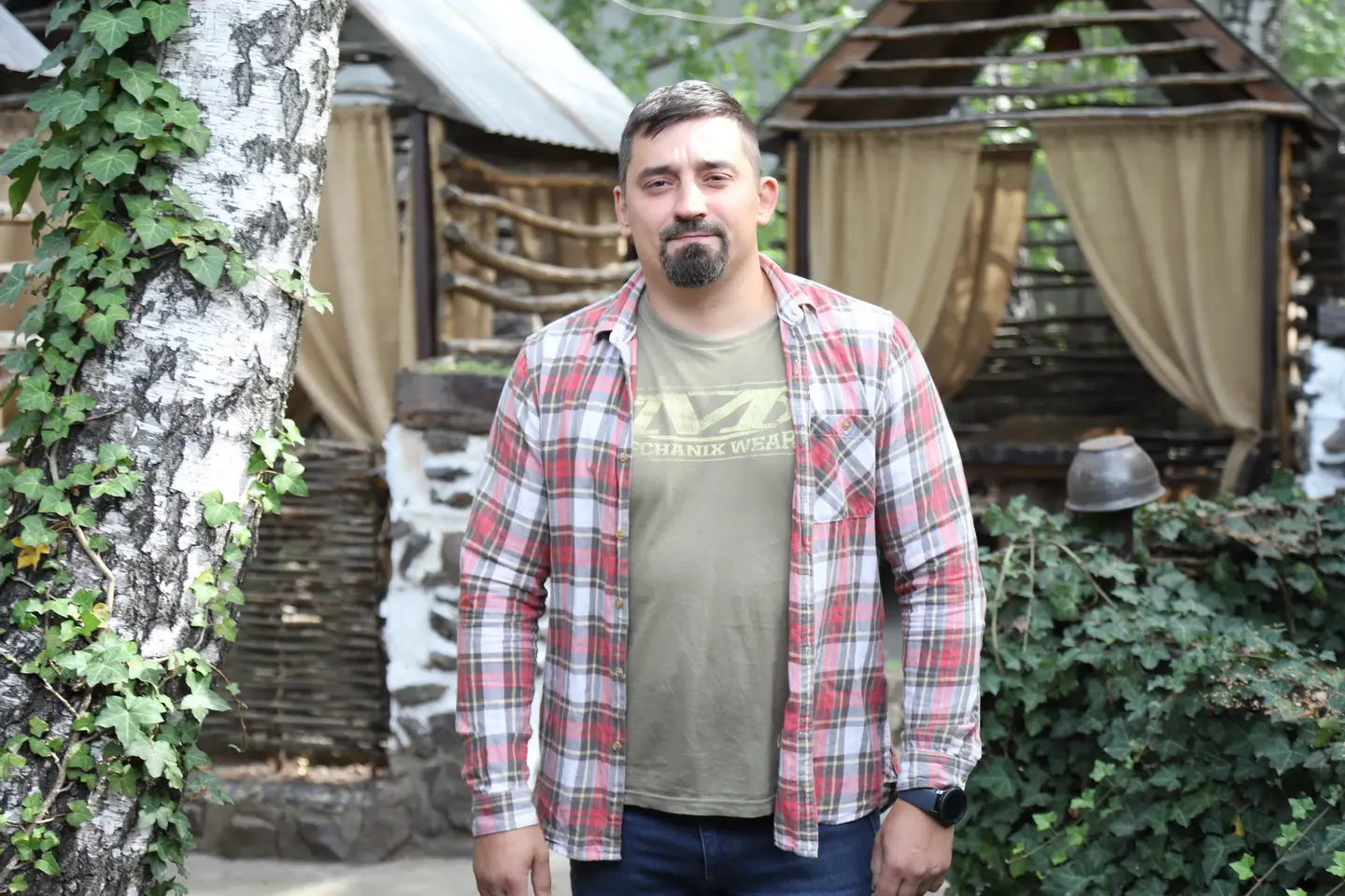 Колишній військовий став блогером щоб розвивати родинний бізнес