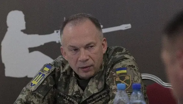 Сирський розповів про ситуацію на фронті: пріоритетні напрямки та