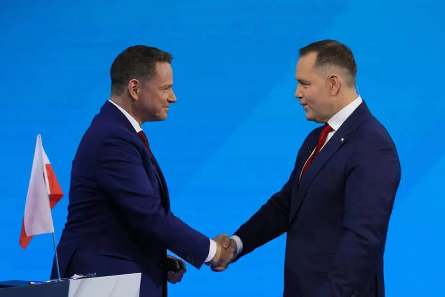Поляки вважають, що Тшасковський краще дбатиме про Польщу на міжнародній арені