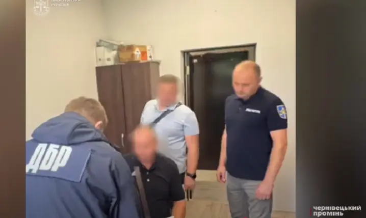 На Буковині посадовець «списав» деревини на 150 тисяч гривень