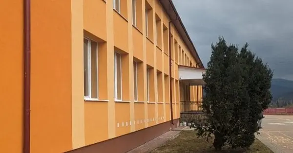 Під час ремонту школи на Прикарпатті розікрали понад 400 тис. грн