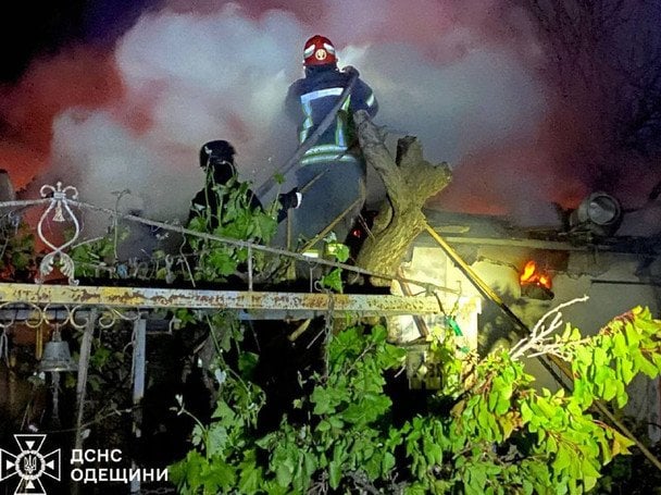 Російські дрони знову атакували Одещину: з’явилися фото наслідків