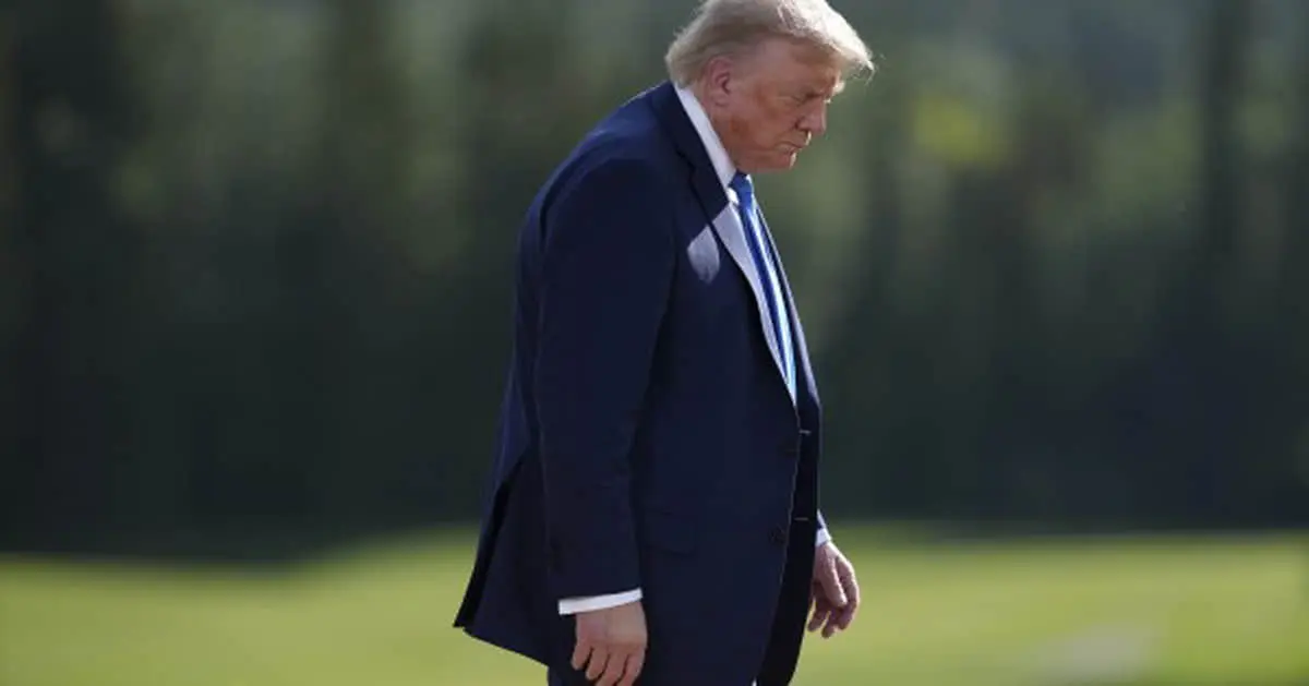 Розкол у Трампа, атака на літаки Британії, обмеження ЄС для донорів сперми: новини дня