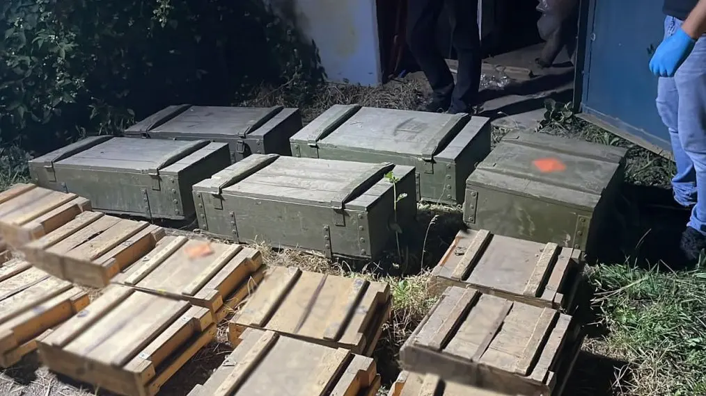 Нацполиция проводит 500 одновременных обысков по незаконному обороту оружия и боеприпасов