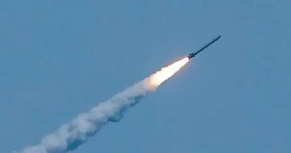 Росіяни завдали ракетного удару по Дніпропетровщині, є жертви