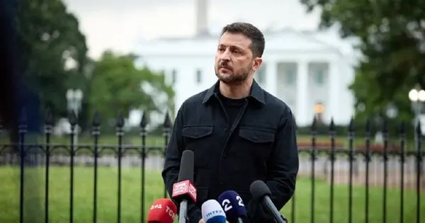 Володимир Зеленський прокоментував вимогу Кремля щодо статусу російської мови в Україні