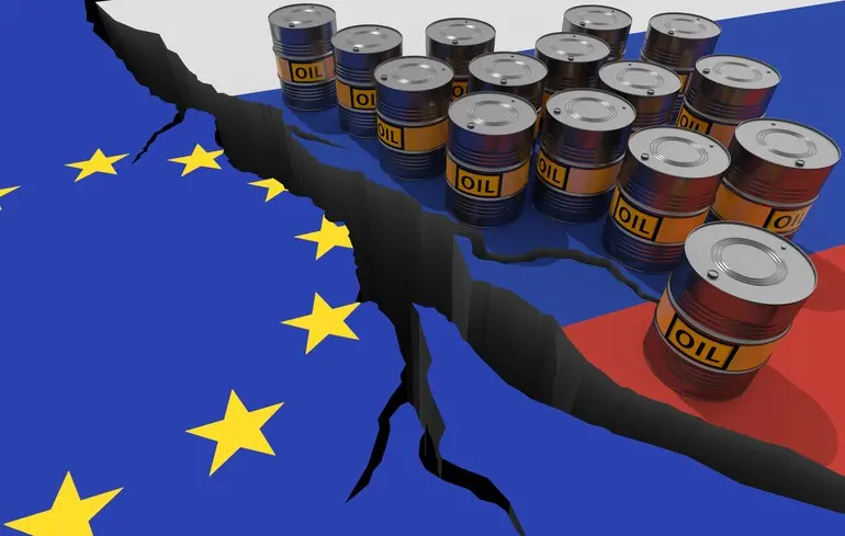 Єврокомісія запропонує “плаваючу” граничну ціну на російську нафту — Reuters 
