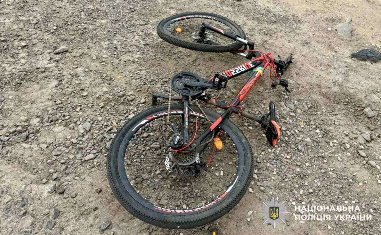 На Київщині водій легковика збив дитину на велосипеді