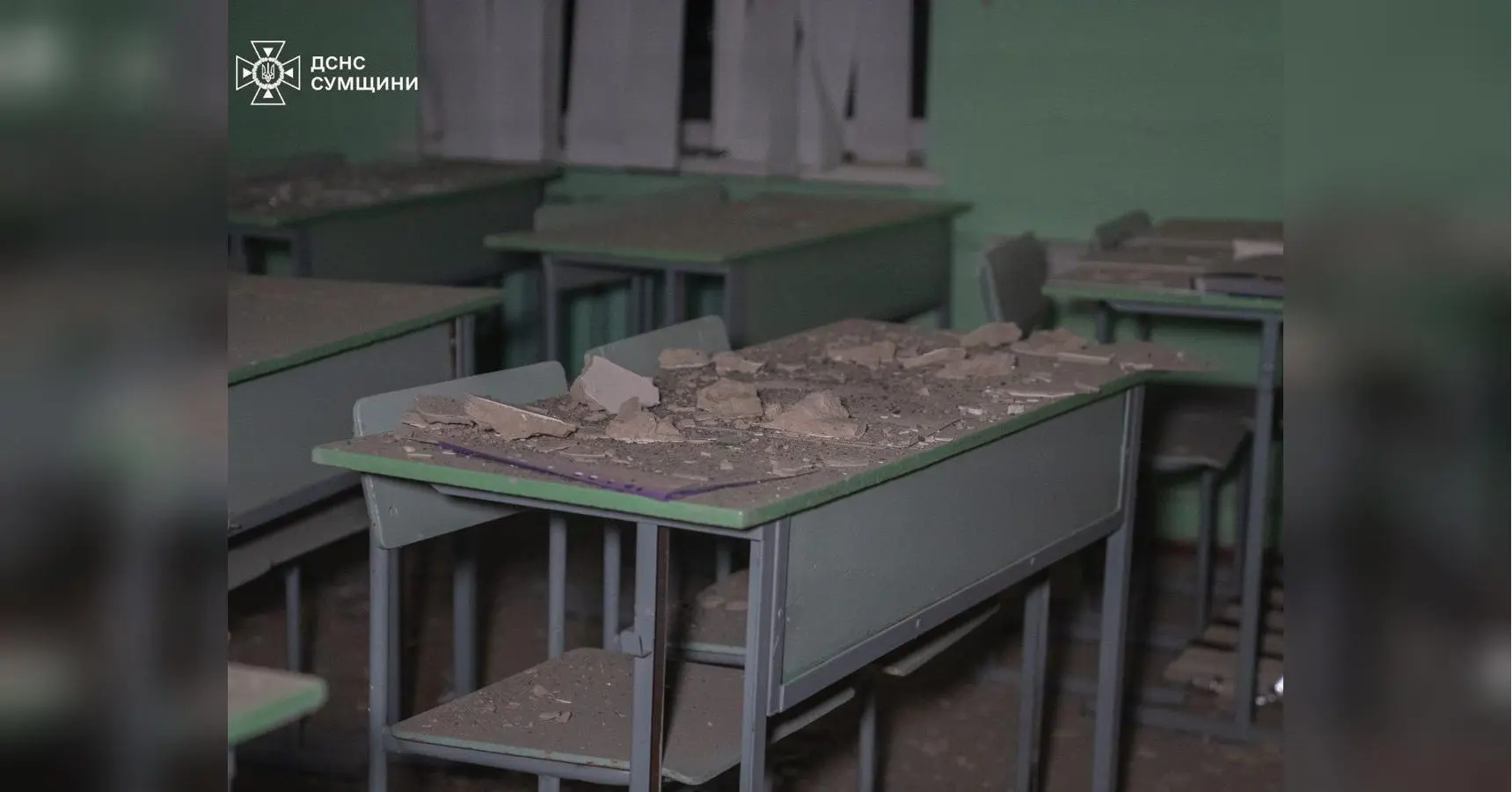 Будівлю школи та кілька багатоповерхівок пошкоджено у Сумах внаслідок нічної атаки дронів (фото, відео)