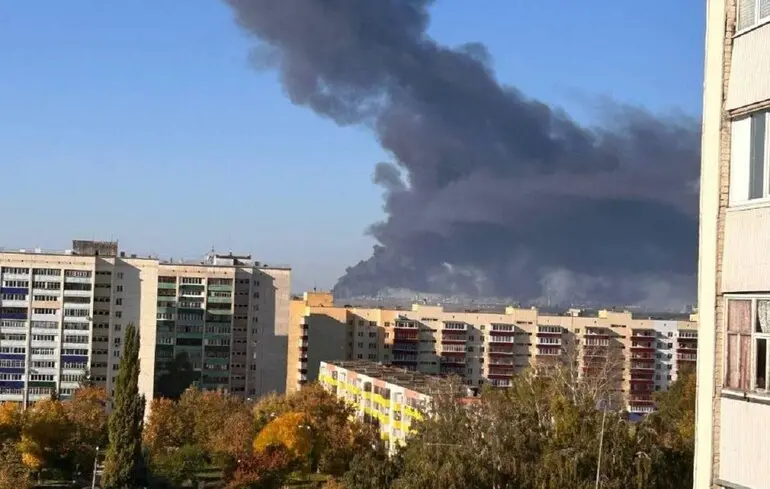 У Башкортостані горить один із найбільших НПЗ Росії