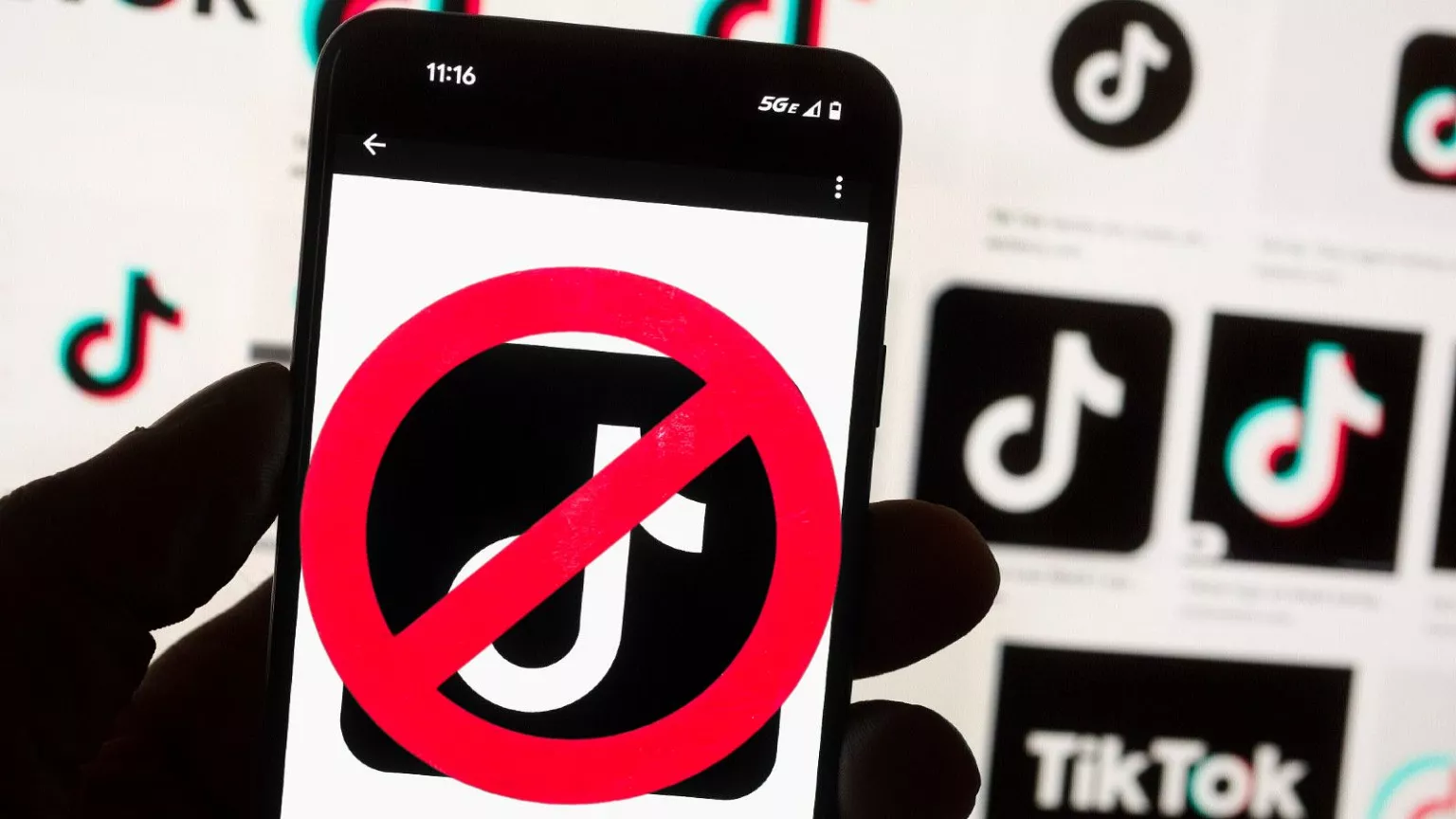TikTok не працював кілька годин: тисячі скарг користувачів