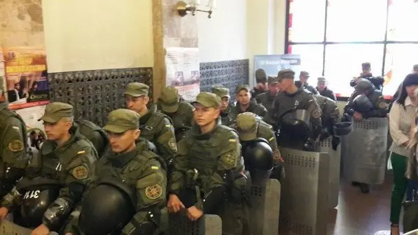 Закупівля щитів для розгону мітингів: у Нацгвардії відреагували на скандал