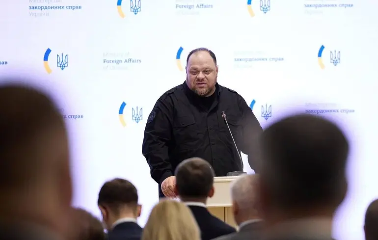 Стефанчук розповів, коли Рада відновить прямі трансляції засідань
