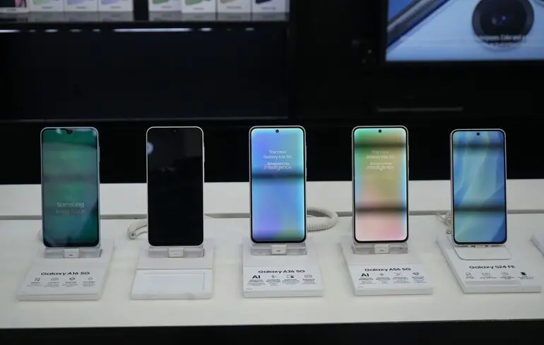 Експерти з безпеки радять перезавантажувати смартфони Samsung Galaxy раз на добу — Forbes