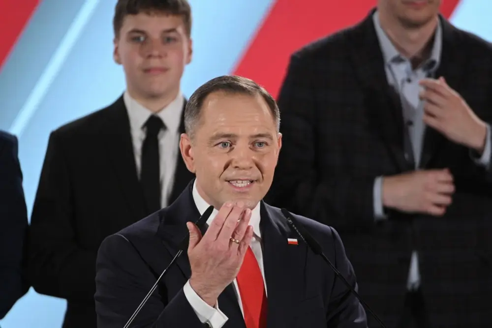 Навроцкий анонсировал принятие новой конституции Польши к 2030 году