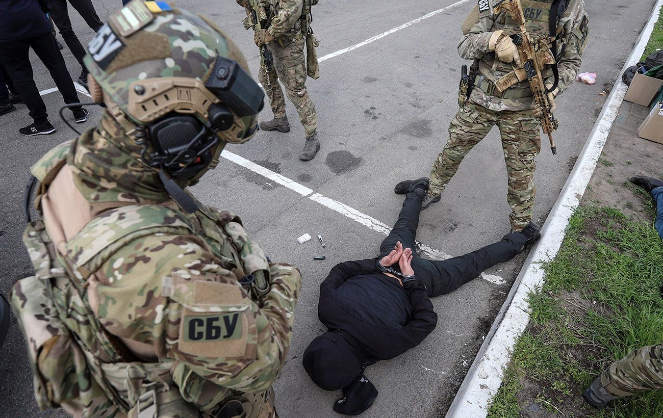 Готував удари по об'єктах вишу. СБУ викрила "крота" у провідному військовому інституті