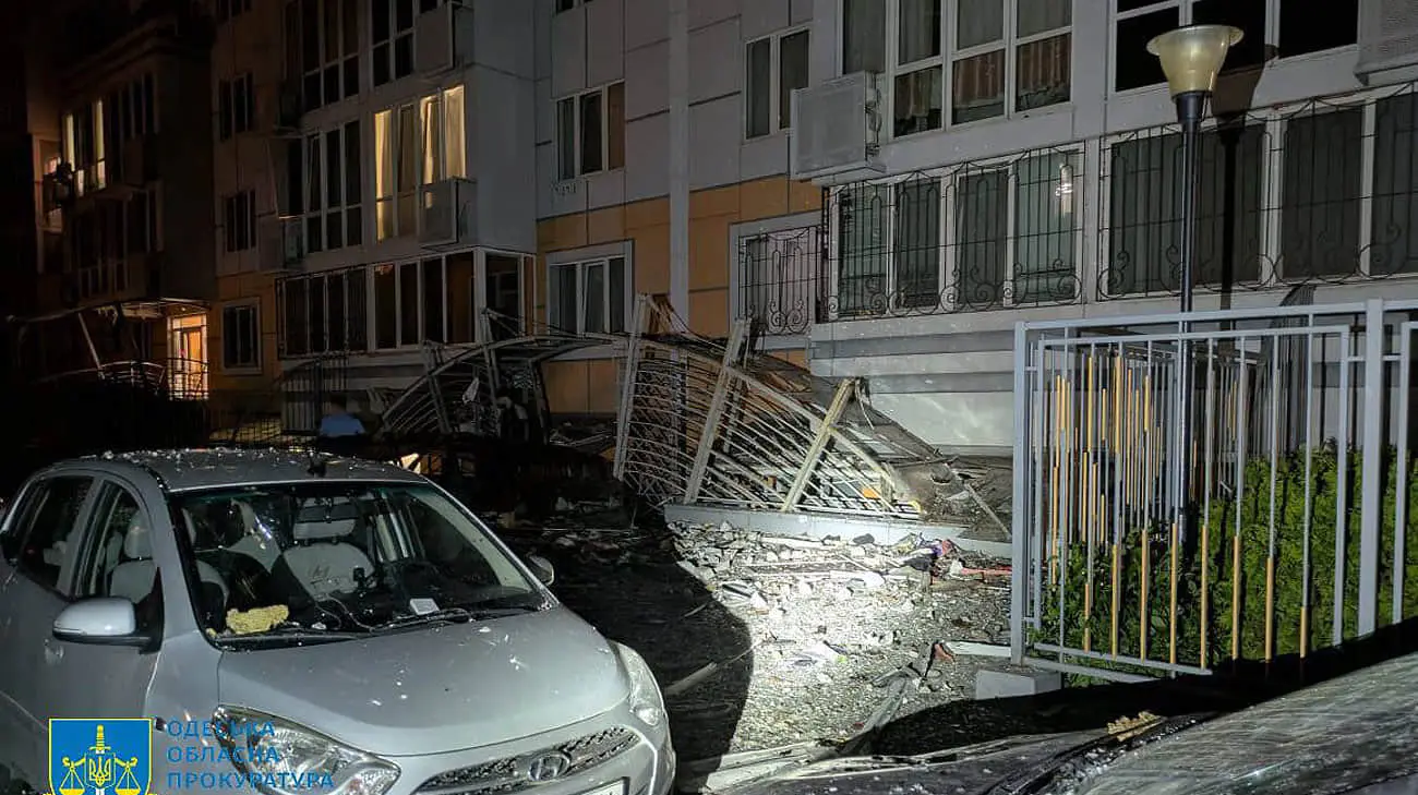 Нічний удар по Одесі: 1 загиблий, 14 поранених