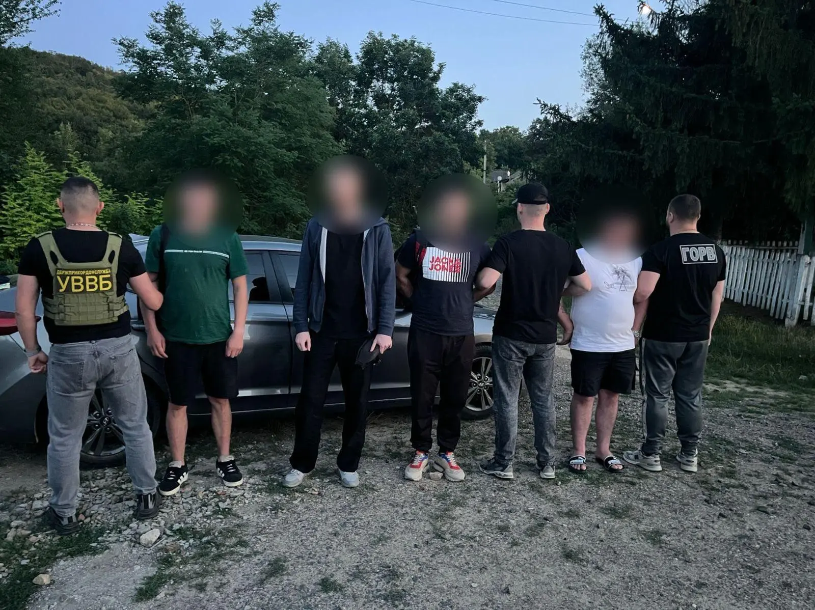 Затримано водія, який намагався переправити військовозобов'язаних